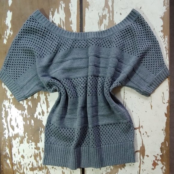 Guess Sweaters - Guess Cut-Out Scoop Neck Perfect Gray Sweater